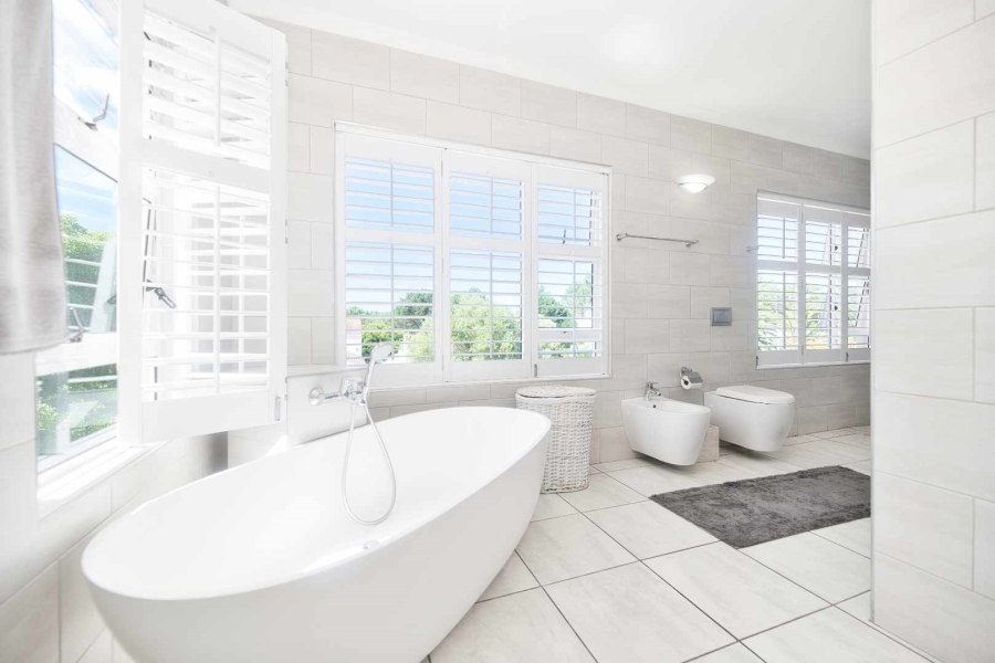 7 Bedroom Property for Sale in Hermanus Heights Western Cape